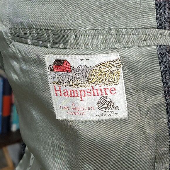 VTG Stafford Hampshire Men's Sport Coat Blazer Two Button Plaid Wool Size 41R - Picture 11 of 12